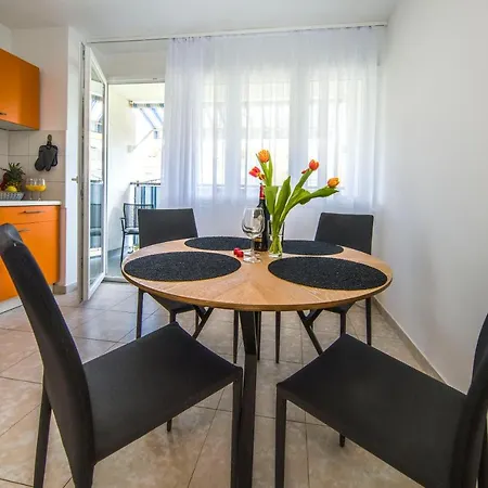 Nice Apartment *